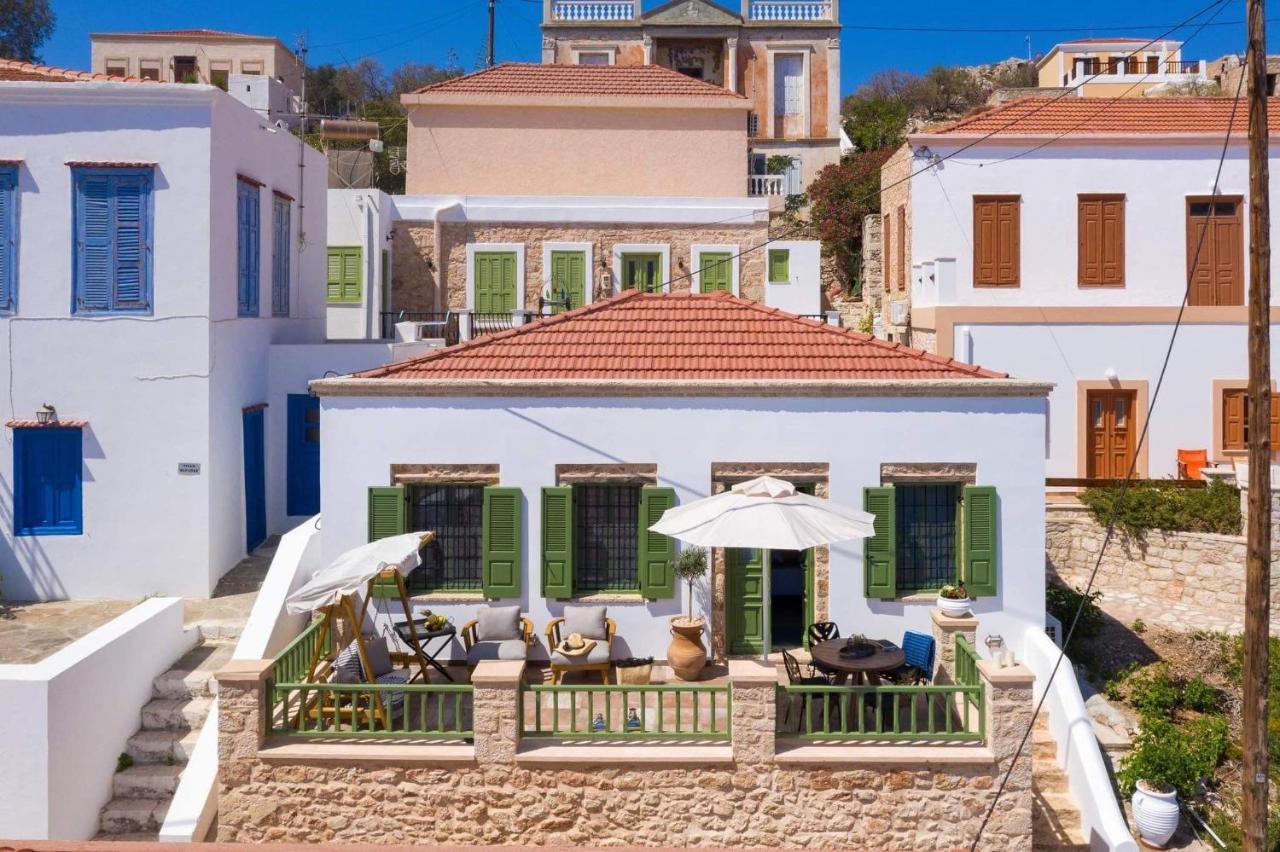 Muse Clio Villa Chalki Town Dış mekan fotoğraf